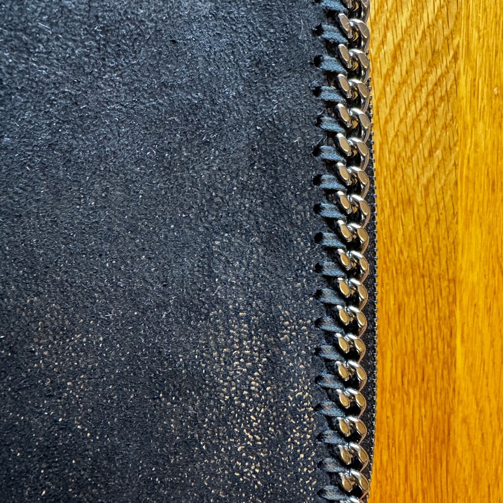 Falabella Zip Continental Wallet - Picture 11 of 13